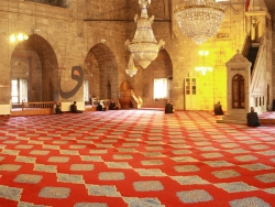 Akrilik Cami Halıları